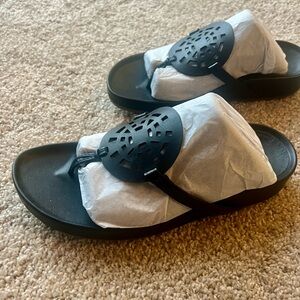 Vionic Solari Black Leather Slide Sandals